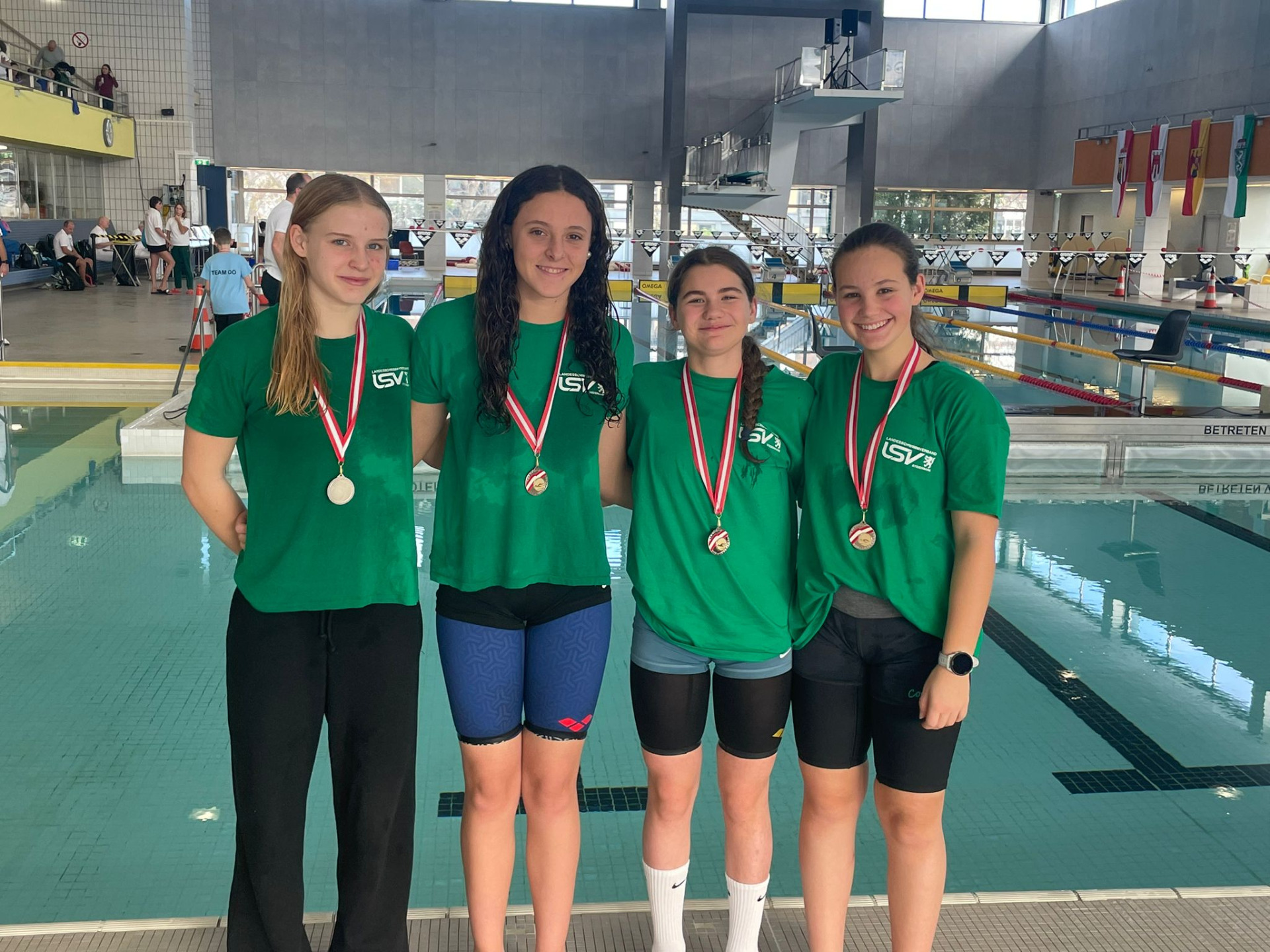 Petra Pezer (3. von links) mit ihrem steirischen Team